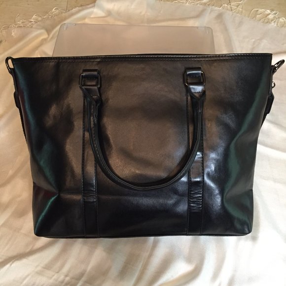Coach Black Leather Messenger Bag - Picture 2 of 8